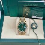 Rolex Day-Date Green Roman Dial - 图片 5