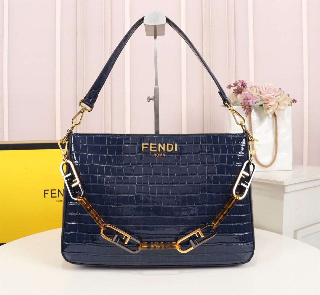 wsxc1742845502860_0.jpg FENDI - 图片 1